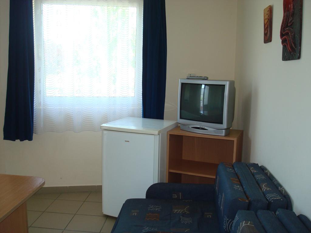 Termal Kemping Apartmanok Tiszaújváros Cameră foto